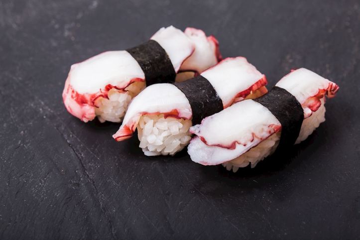 tako nigiri