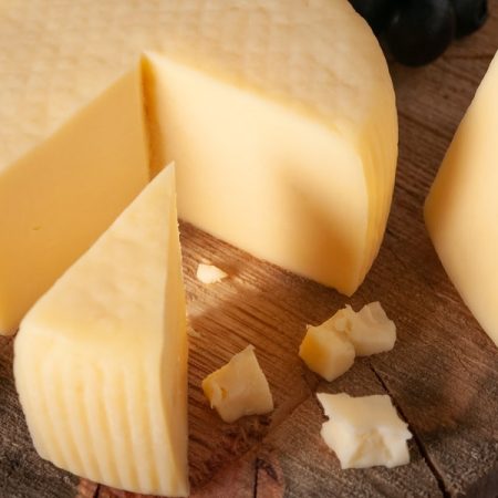 caciotta peyniri