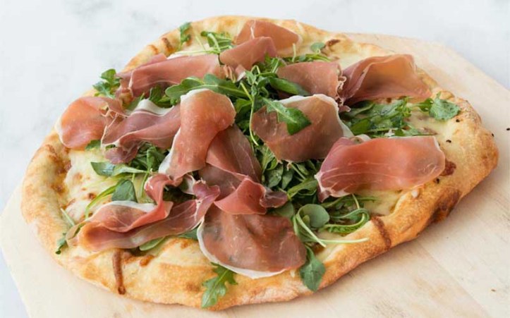 Pizza prosciutto