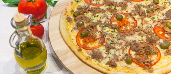 Pizza al Tonno
