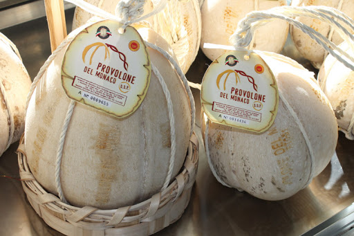 Provolone del Monaco