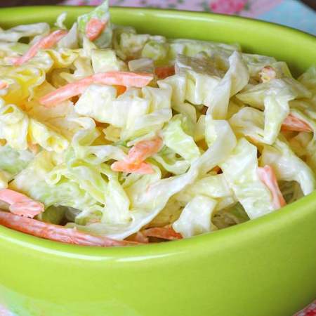 Surówka z Białej Kapusty