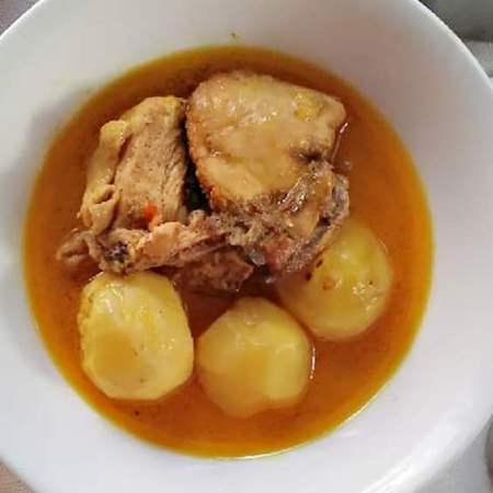 Vietnamese Chicken Curry - Cà ri gà (Vietnam)