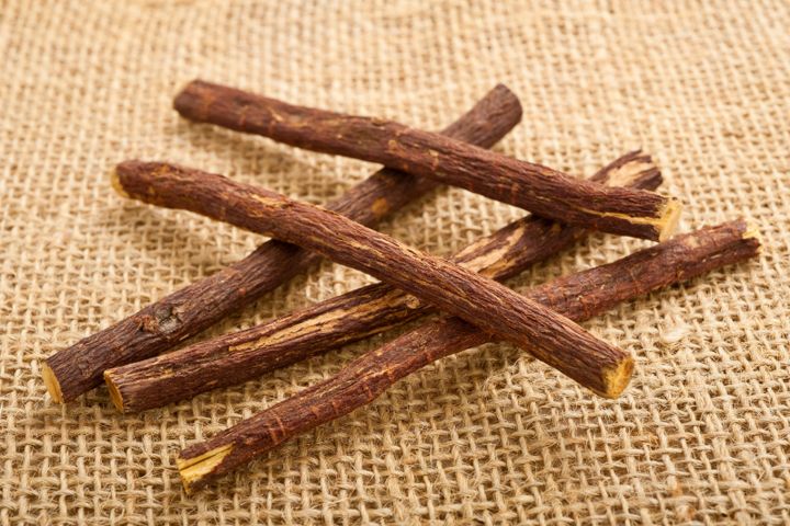 Licorice kökü