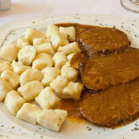 Dalmatinska pašticada