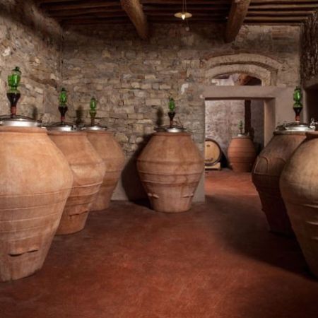 Georgian Amphora Wine